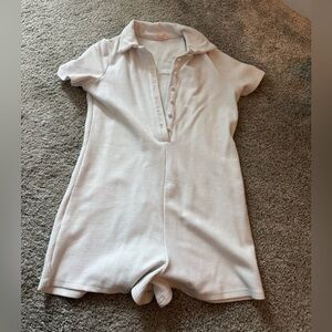 Show Po Romper size small, white, cotton, stretchy